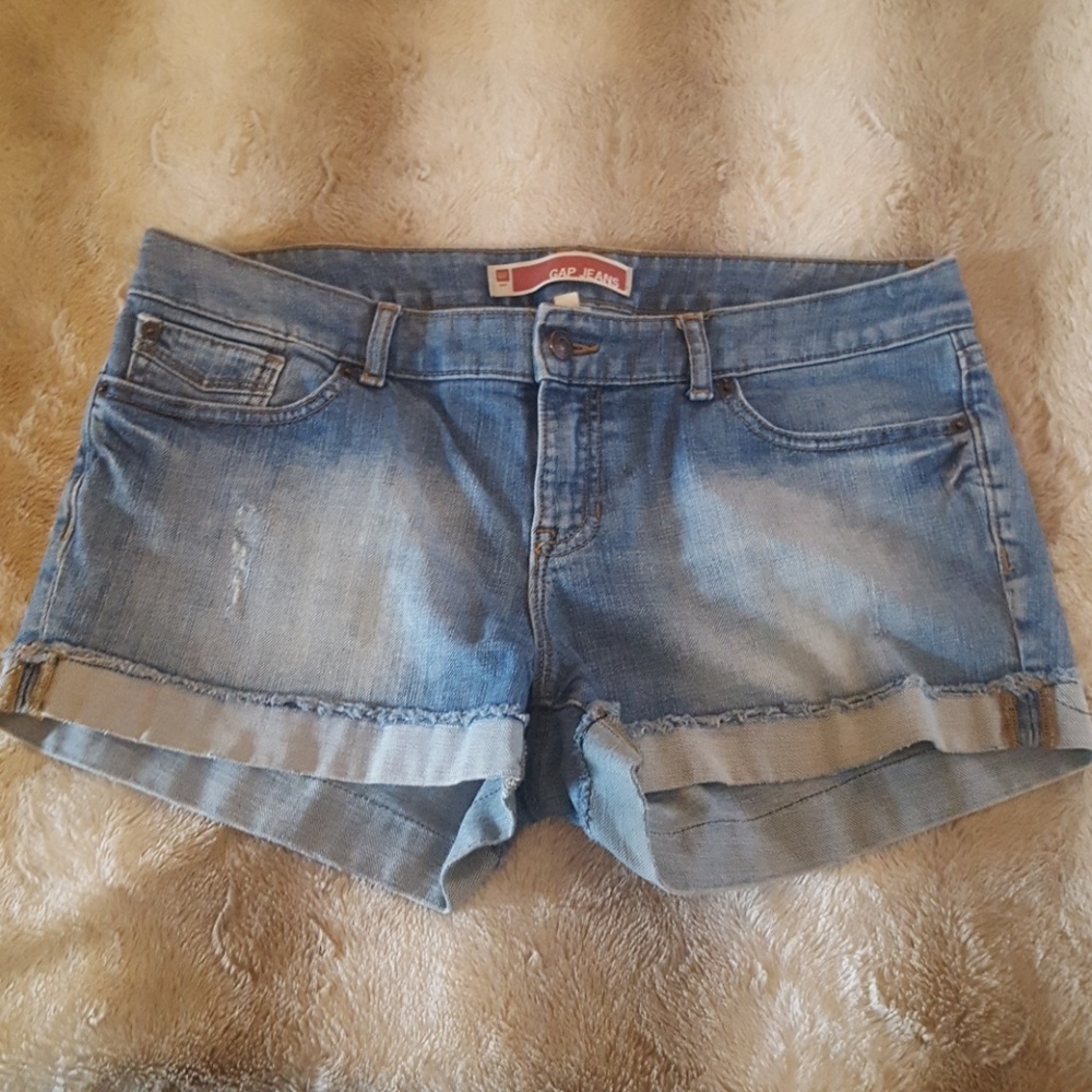 GAP cuffed denim/ jean shorts 12